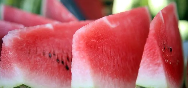 Karpuzu sağlıklı tüketmenin en pratik yolları