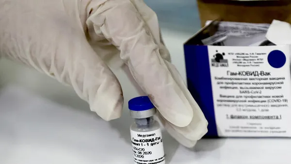 Türkiye Rus yapımı koronavirüs aşısından milyonlarca üretecek