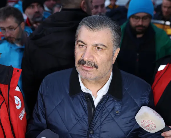 saglik-bakani-fahrettin-koca-hatay-buyuksehir-belediyesi-baskani-lutfu-savasi-8-kez-aradim-acmadi-1676126249893.jpg Sağlık Bakanı Fahrettin Koca: Hatay Büyükşehir Belediyesi Başkanı Lütfü Savaş'ı 8 kez aradım ulaşamadım - 5