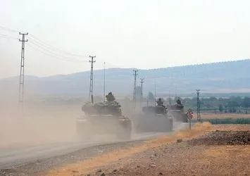 Fırat Kalkanı Harekatı'nda 2 asker şehit oldu