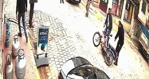 Yakıt kaçağını çakmakla kontrol edince olanlar oldu