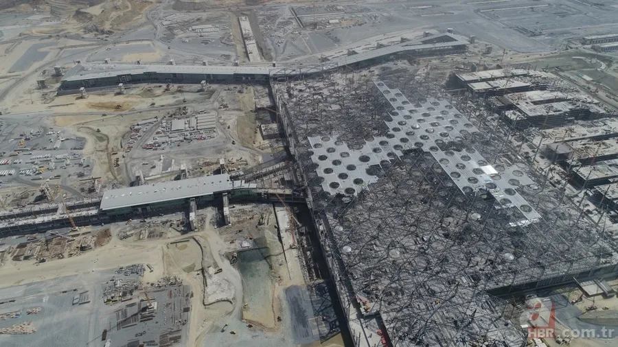 Üçüncü Havalimanı'nın tamamlanan yolcu köprüleri ilk kez görüntülendi 4