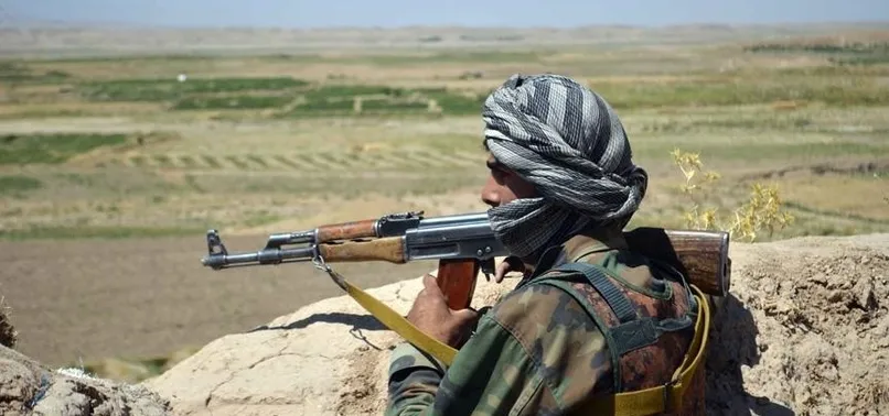 Afganistan'da Taliban güçleri ilerliyor! Kandahar düştü...