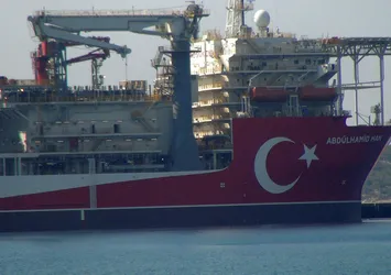 Türkiye'nin 4. sondaj gemisi Abdülhamid Han demir alıyor! Bakan Fatih Dönmez "Heyecanlıyız" diyerek duyurdu