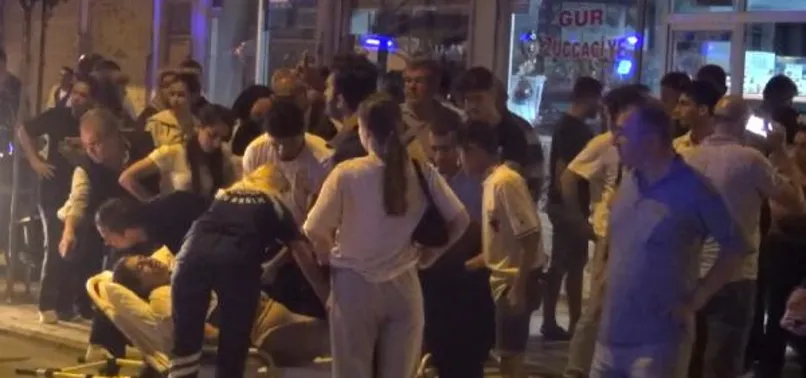 Antalya’da karanlık geceyi alevler aydınlattı! Vatandaş ekiplerin çalışmasını gözyaşları içinde izledi