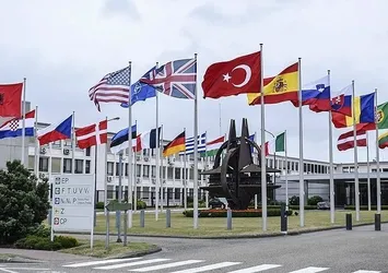 NATO yeni karargahına taşınıyor