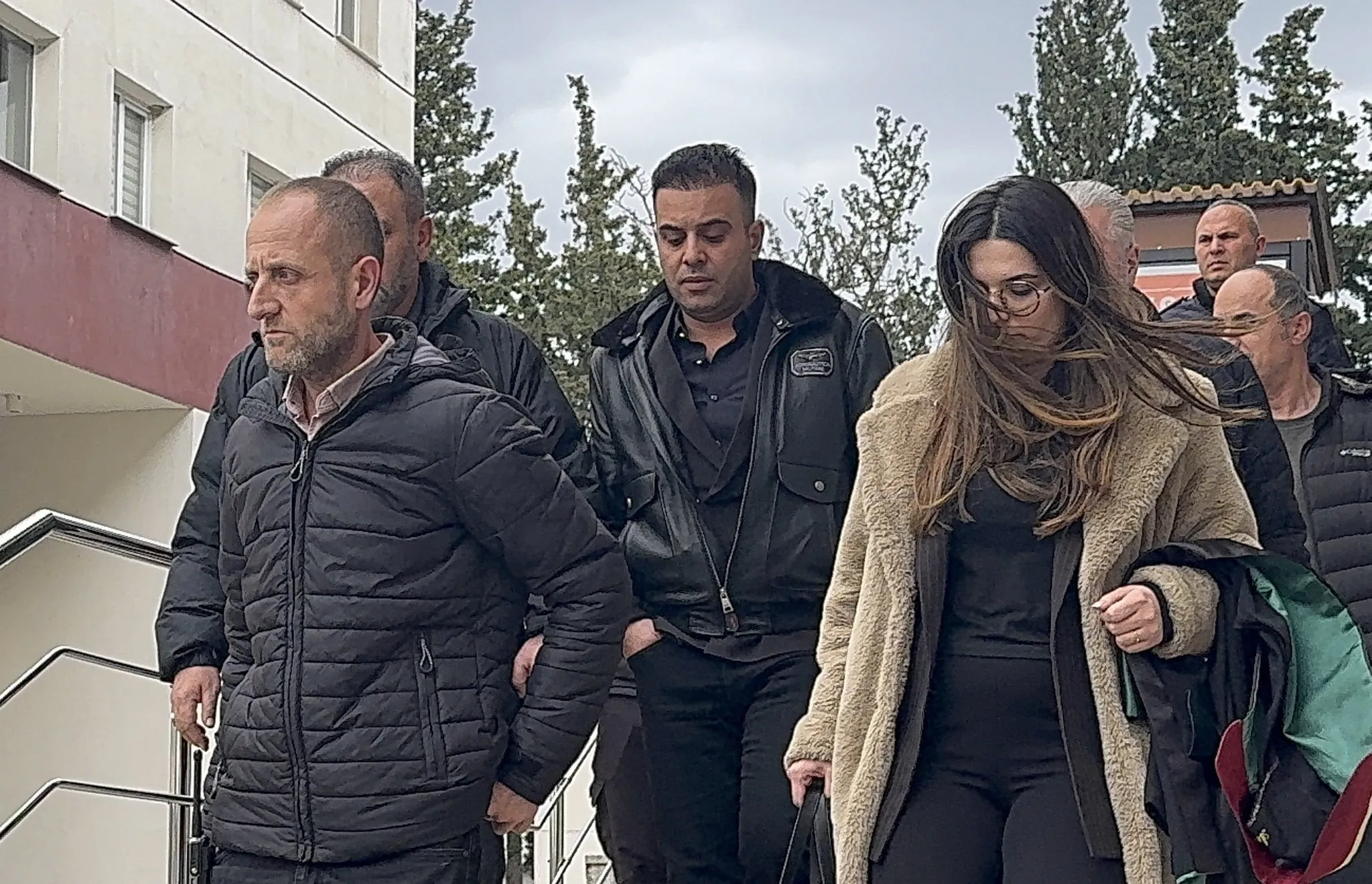 Güllü'nün oğlu Tuğberk'ten ablasının avukatına sert tepki: