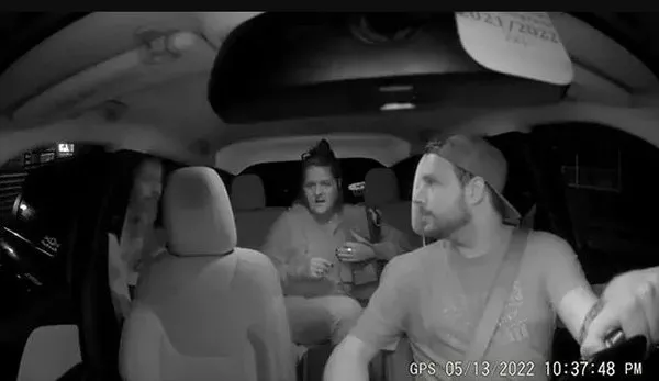 ABD’de bitmeyen ideolojik hastalık! Taksiciden ırkçı sözlere tokat gibi yanıt! Destekler çığ gibi