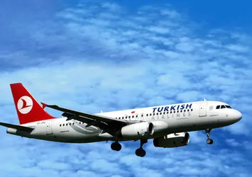 THY'den yolculara yeni model kulaklıklar