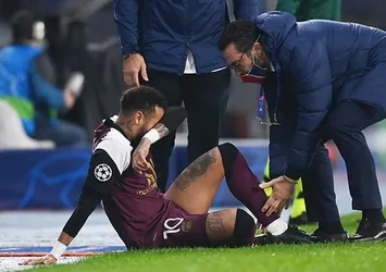 PSG'de Neymar şoku yaşandı! İlk yarıyı tamamlayamadı
