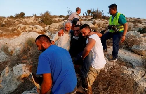 İsrail askerleri AA ve AFP muhabirlerini yaraladı