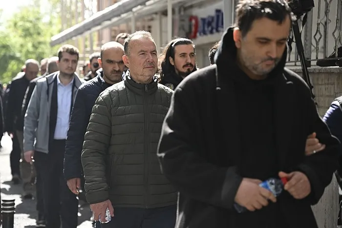 ibbye-yonelik-2-dalga-operasyonunda-flas-gelisme-30-kisiye-tutuklama-talebi-1745950695640.jpeg (Foto: AA)