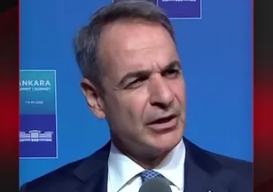 YUNAN MİÇOTAKİS’İN F-35 SANCISI