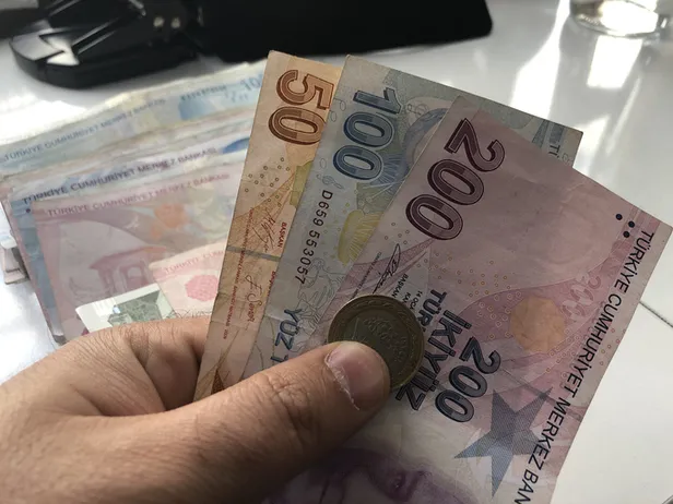 En düşük emekli maaşı, aylığı ne kadar oldu, zam mı geldi? En düşük SSK, Bağ-Kur emekli maaşı 3.500 TL mi oldu?