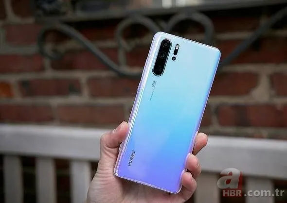 Huawei P30 fiyatı ne kadar? Huawei P30 kamerası kaç megapiksel? 3