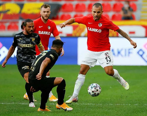 Göztepe 2-2 Gaziantep FK maç sonucu | Süper Lig 3. Hafta