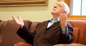 Azerbaycan’dan dikkat çeken FETÖ adımı