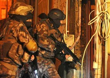 Son dakika: Bursa merkezli 4 ilde FETÖ operasyonu: 17 gözaltı