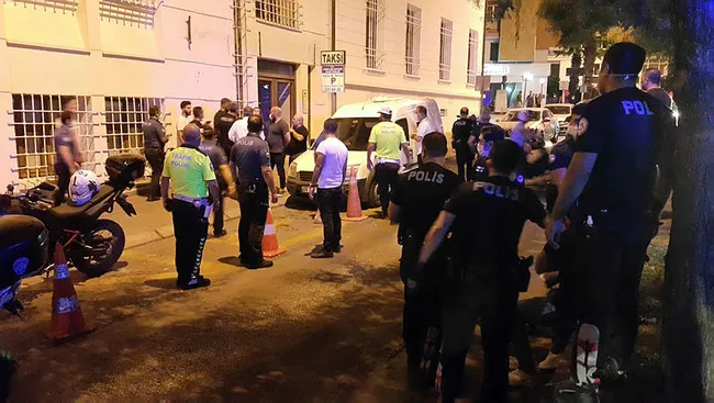 Aydın’da laf atma kavgası kanlı bitti: 1’i kadın 3 yaralı - 3