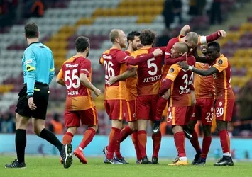 Galatasaray, Alanyaspor'a acımadı
