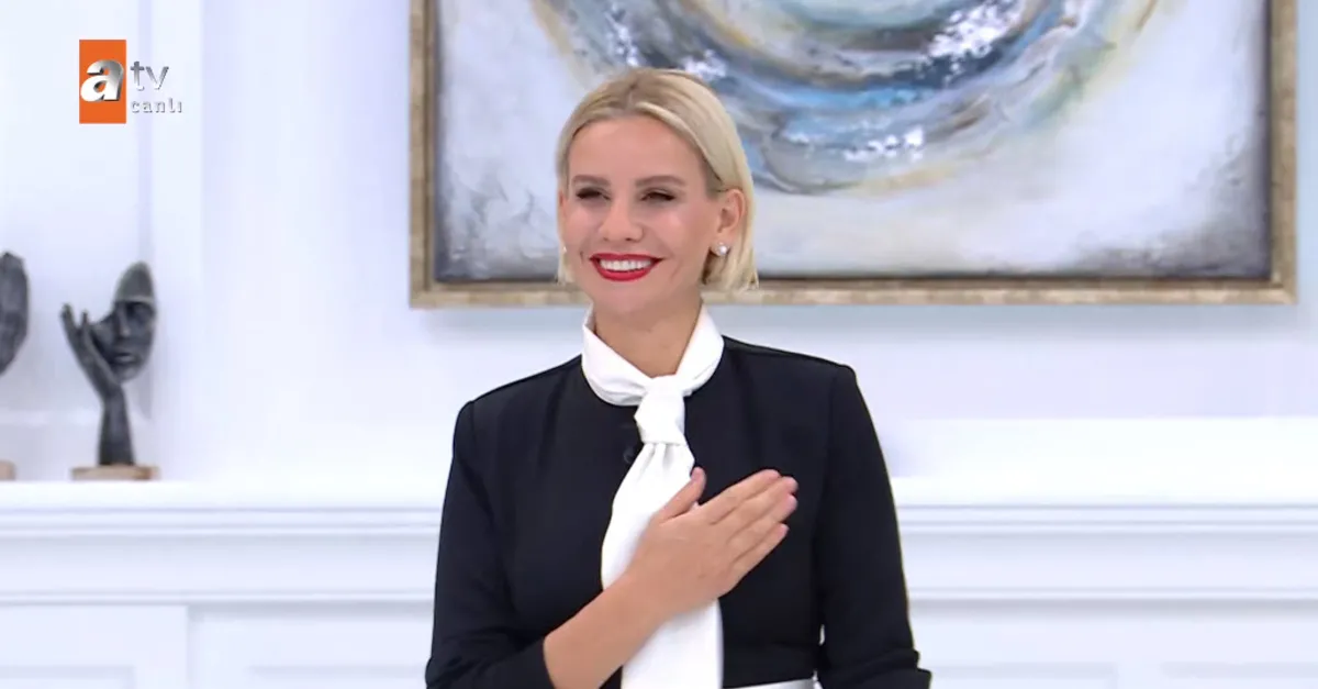 Esra Erol 24 Ekim Salı tek parça izle