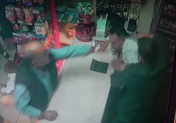 İstanbul Sultangazi'de dehşet! Rakip marketçinin kafasına silah dayadı