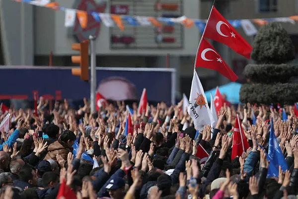 Son dakika: Başkan Erdoğan: CHP İstiklal Marşımızı söylemeyenlerle ittifak halinde