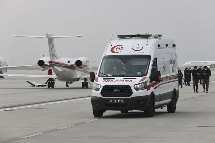 Son dakika: ABD’de yaşayan Prof. Dr. İlhan Başgöz ambulans uçakla Türkiye’ye getirildi