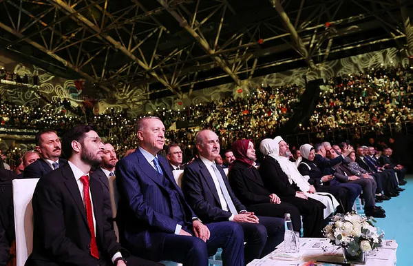 Başkan Erdoğan’dan Kılıçdaroğlu’na başörtüsü çağrısı: Samimiysen anayasa değişikliğini yapalım