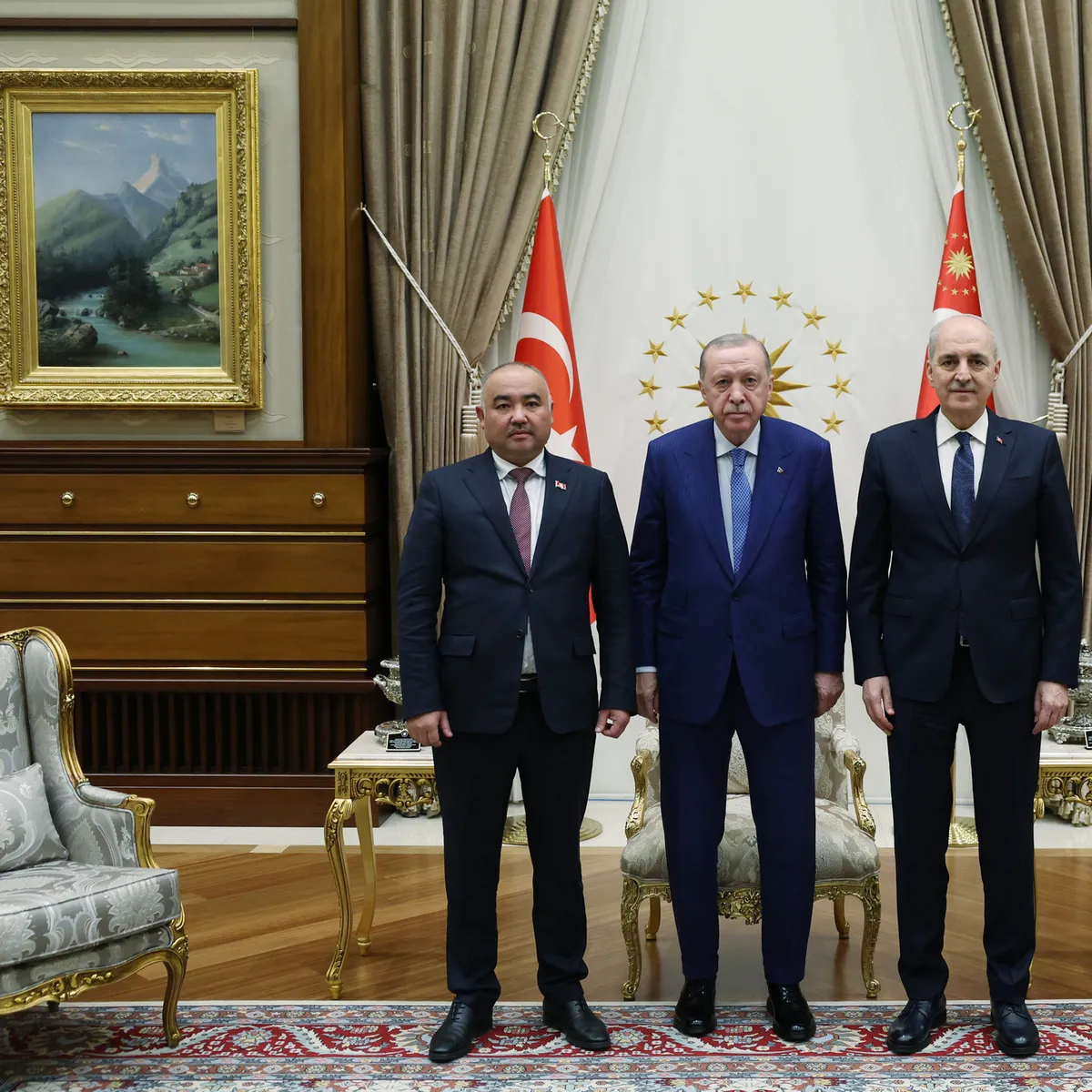 Başkan Erdoğan'dan Kırgız kabulü! Meclis Başkanı Uulu ile görüştü