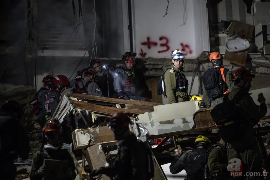 Tel Aviv ve Hayfa'da kıyamet gecesi: İran füzeleri İsrail'i vurdu 11