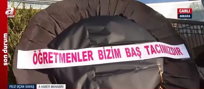 ÖĞRETMENLERDEN CHP’YE PROTESTO! Genel Merkez’e siyah çelenk bıraktılar