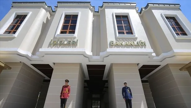 icisleri-bakanligi-kpss-p1-p3-p4-p32-puani-ile-personel-alimi-yapiyor-basvuru-tarihi-sartlar-ve-kontenjan-dagi-1670828458178.jpg İçişleri Bakanlığı KPSS P1, P3, P4, P32 puanı ile personel alımı yapıyor! Başvuru tarihi, şartlar ve kontenjan dağılımı... - 4