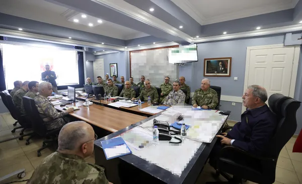 Son dakika: Milli Savunma Bakanı Hulusi Akar’dan Pençe-Kilit açıklaması: Etkisiz hale getirilen terörist sayısı 100’ü geçti