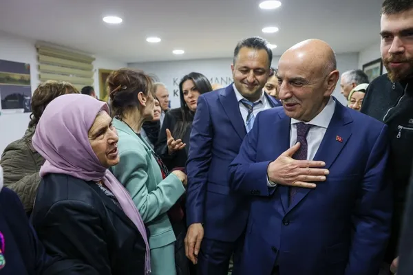 1707163829214.jpg Cumhur İttifakı'nın ABB Başkan adayı Turgut Altınok'tan Mansur Yavaş'a 'hizmet' ayarı: Keşke fotoğraf asmak yerine hizmet yapsaydı - 5
