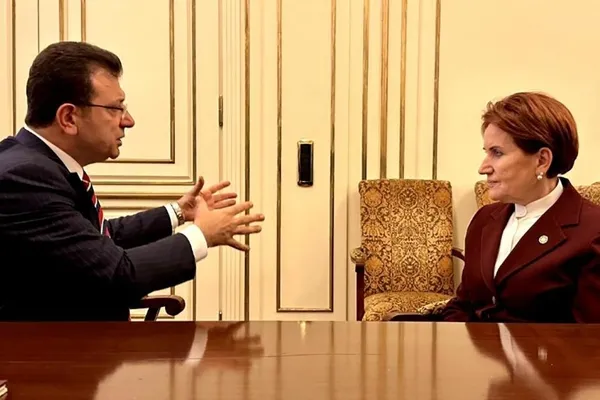 Aktörler farklı hikaye aynı! İYİ Parti ile CHP yeniden pazarlık masasına oturuyor! Bu ne yaman çelişki Akşener?