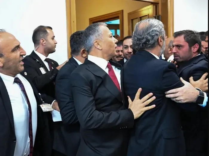 İçişleri Bakanı Yerlikaya’dan CHP’li Başarır’a sert yanıt: Haddini bilerek konuş