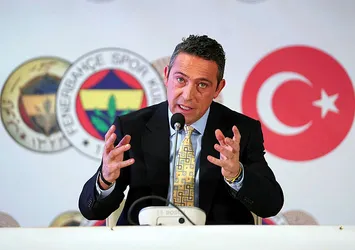 Taraftardan Ali Koç'a net mesaj: Topunuz gidin