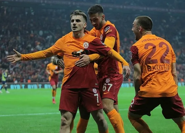 fatih-terim-derbi-sonrasi-ilk-kez-konustu-telafisi-yok-1637768578244.jpg Galatasaray Teknik Direktörü Fatih Terim derbi sonrası ilk kez konuştu: Telafisi yok! - 4