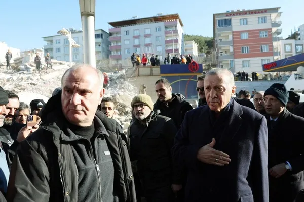 1704358719967.jpg AK Parti'den deprem bölgesine özel çalışma! Tamamlanan deprem konutları teslim edilecek! Yeni projeler yolda... - 4