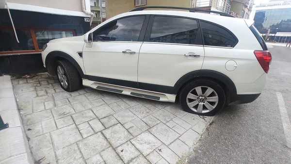 kocaelinde-16-otomobilin-lastigi-kesildi-bolge-sakinleri-soke-oldu-1639315178224.jpg Kocaeli’nde 16 otomobilin lastiği kesildi! Bölge sakinleri şoke oldu - 3