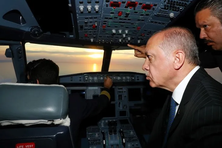 Cumhurbaşkanı’nı taşıyan uçak İstanbul Yeni Havalimanı’na indi