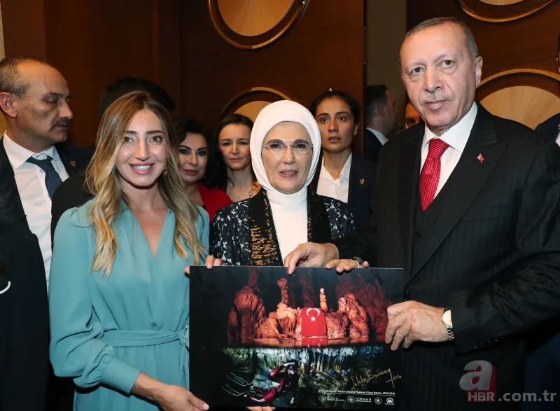 Beştepe'deki 29 Ekim Cumhuriyet Bayramı Kabul Töreni'nde ünlüler geçidi 10