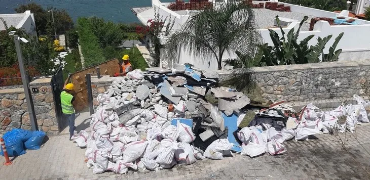 Yılmaz Özdil’in kaçak villasında yıkımın 3. günü! 25 metrekaresi yıkıldı