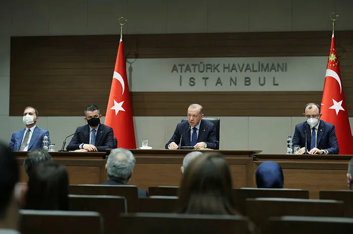 Son dakika: Başkan Erdoğan’dan Katar ziyareti öncesi önemli açıklamalar