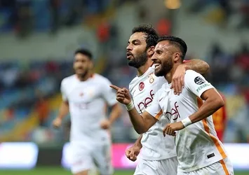 Galatasaray, Kayseri'de tekledi