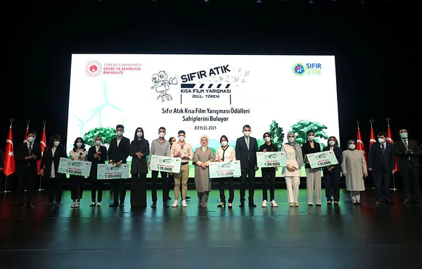 Emine Erdoğan’den Sıfır Atık Projesi için çağrı! Hepimiz sahiplenmeliyiz