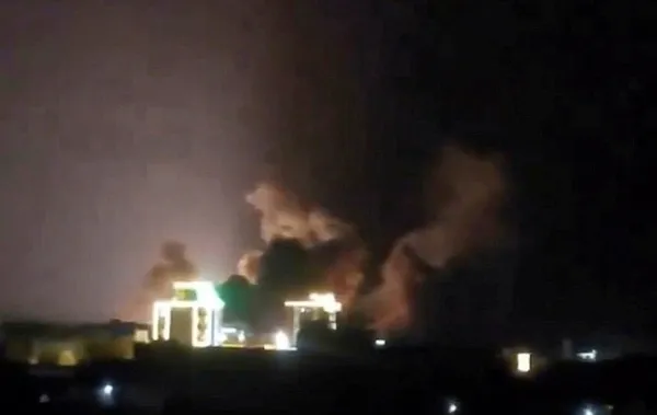 kizildenizde-neler-oluyor-abd-ve-ingiltere-yemeni-bombaliyor-husilerden-aciklama-geldi-iste-dakika-dakika-yasa-1705045396005.jpg Kızıldeniz'de neler oluyor? ABD ve İngiltere Yemen'i bombaladı! Husilerden açıklama geldi! İşte dakika dakika yaşananlar... - 3