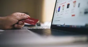 Bakan Bolat’tan AYM’de e-ticaret yasası sunumu