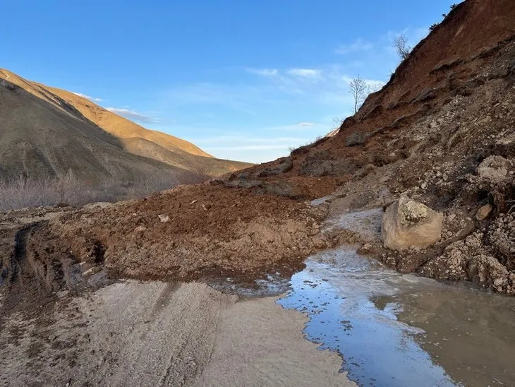 Bilim insanı açıkladı! Karadeniz’e sel ve heyelan uyarısı! O tarihe dikkat! Tehlike henüz geçmedi